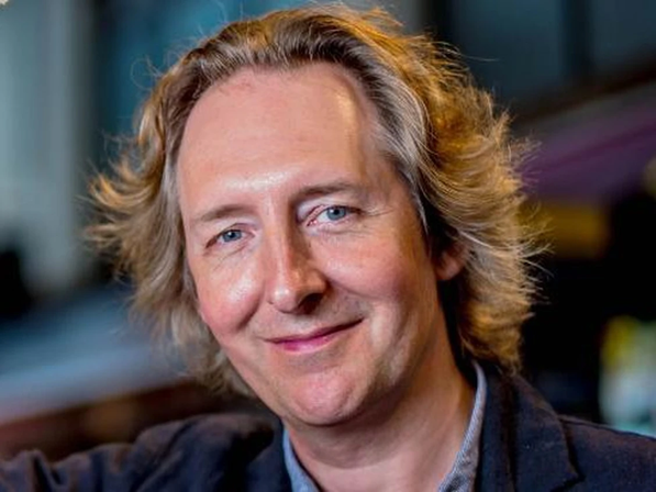 1001-sf-artistic-director-web.sf 